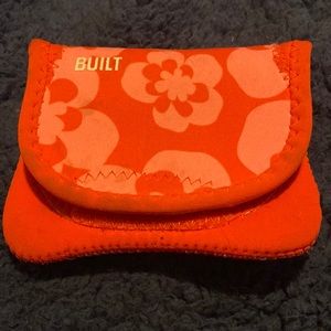 BUILT Neoprene Ultra Compact Camera Envelope, Raindrop Mini